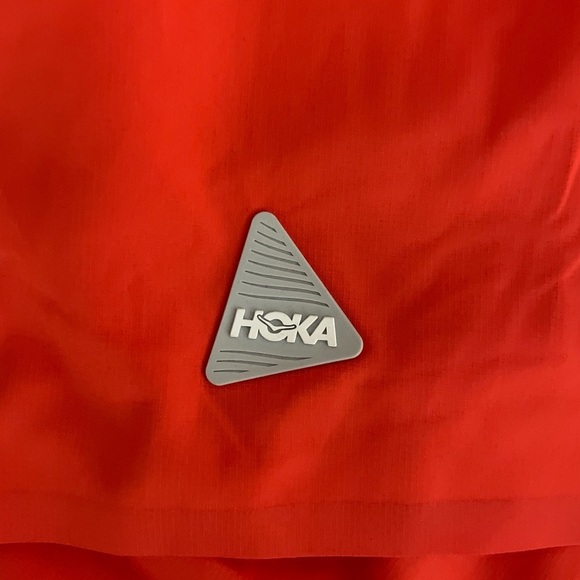 Hoka Men’s 1/2 Zip Wind Shell Jacket Large Orange Black Reflective Running NWT - Picture 10 of 13